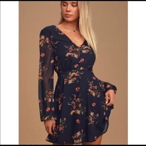 Lulu’s Always Yours navy floral long sleeve dress